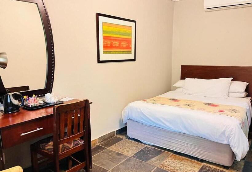 ベーシックルーム, Shangri La Country Hotel & Spa