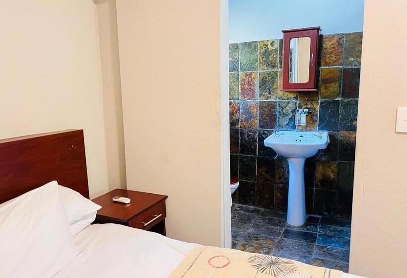 ベーシックルーム, Shangri La Country Hotel & Spa