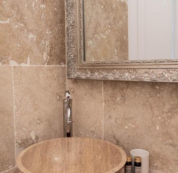 غرفة كلاسيكية, Chateau D Ermenonville