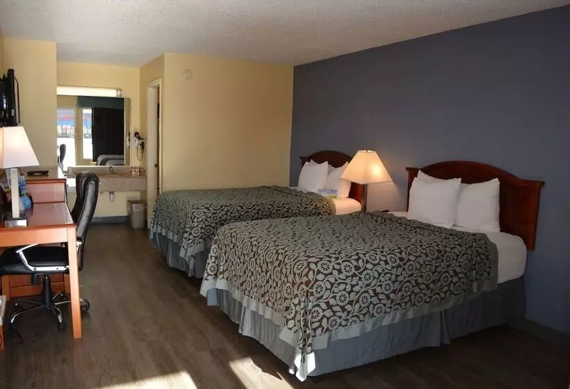 اتاق استاندارد با 2 تخت دوبل, Days Inn By Wyndham Jacksonville Nc