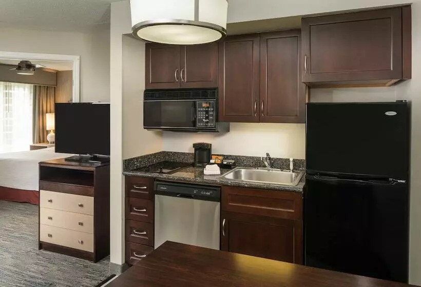 سوییت, Homewood Suites By Hilton Chicago  Schaumburg
