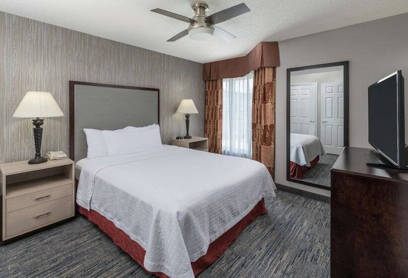 Mozgáskorlátozott Suite, Homewood Suites By Hilton Chicago  Schaumburg