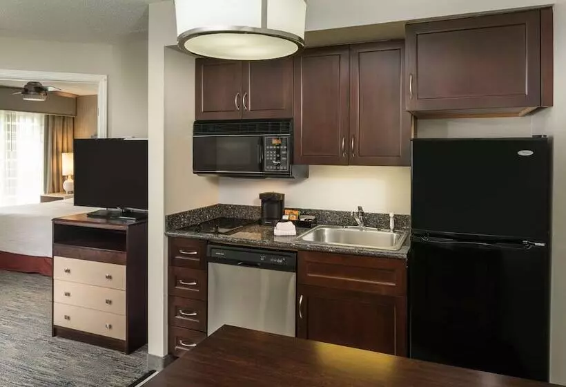 سوییت, Homewood Suites By Hilton Chicago  Schaumburg