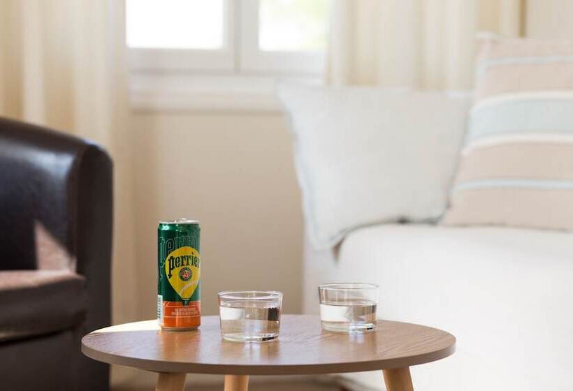 חדר קלאסי, Hôtel Laminak, The Originals Relais