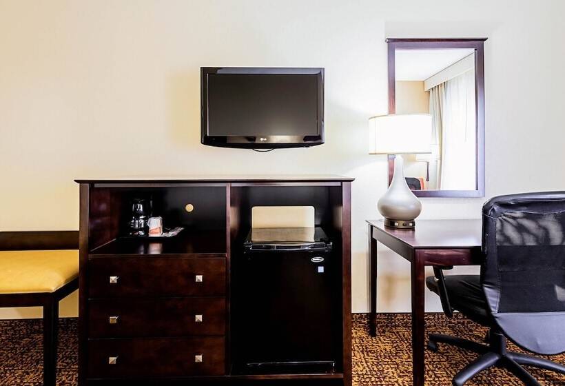 ２ダブルベッドのスタンダードルーム, Quality Inn & Suites