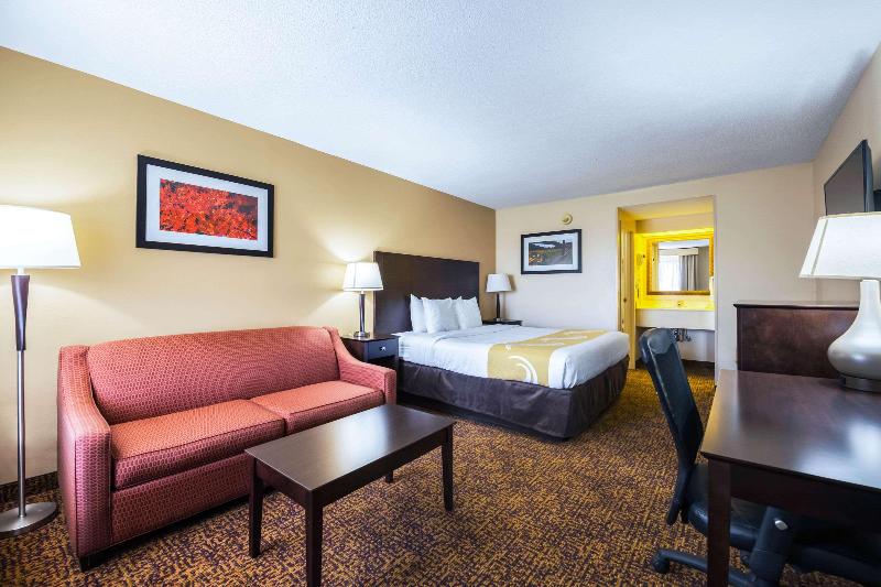 غرفة قياسية سرير كينج, Quality Inn & Suites