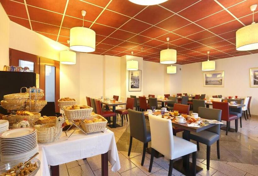اتاق استاندارد با بالکن, Logis Hotel Arc En Ciel