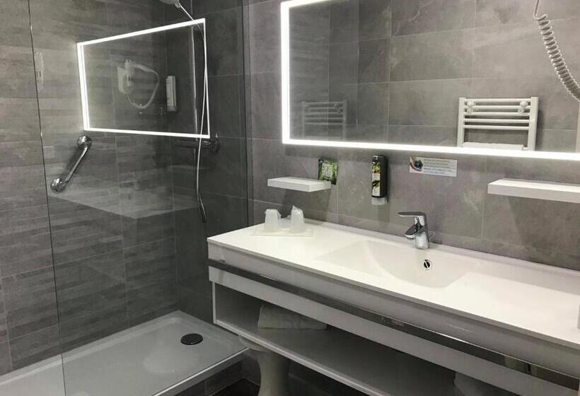 اتاق استاندارد با بالکن, Logis Hotel Arc En Ciel
