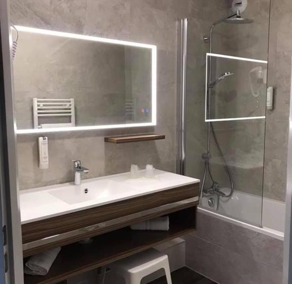 高级大房间, Logis Hotel Arc En Ciel