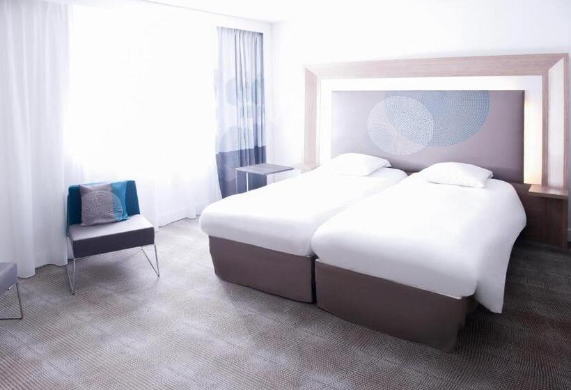 Номер Superior, Novotel Marseille Centre Prado Vélodrome