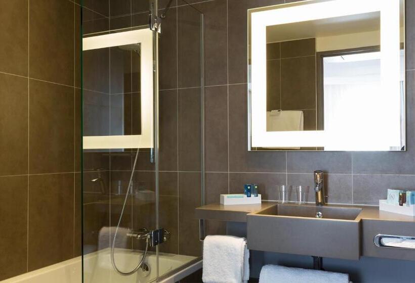 Семейный Номер Superior, Novotel Marseille Centre Prado Vélodrome