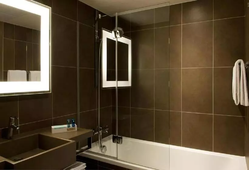 اتاق سوپریور خانوادگی, Novotel Marseille Centre Prado Vélodrome