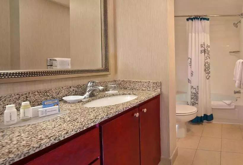 キングサイズベッドのスイートルーム, Residence Inn Boston Tewksbury/andover