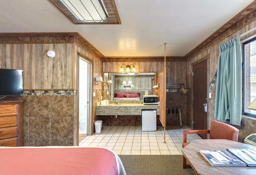 キングサイズベッドのスタンダードルーム, Zion Park Motel