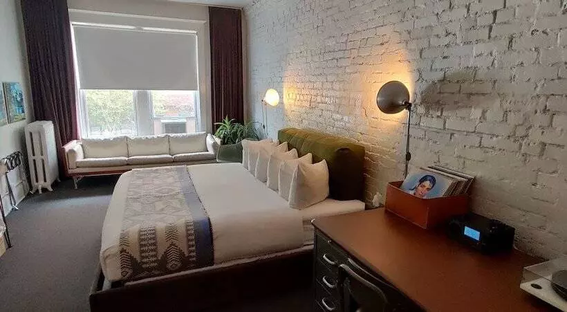 デラックスルーム, Ace Hotel Seattle