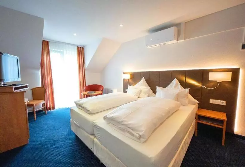 コンフォートルーム, Akzent Hotel Atrium Baden