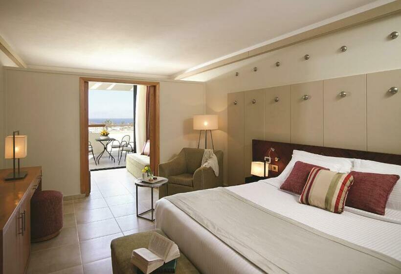 سوییت جونیور, Coral Sea Imperial Coral Sea Sensatori