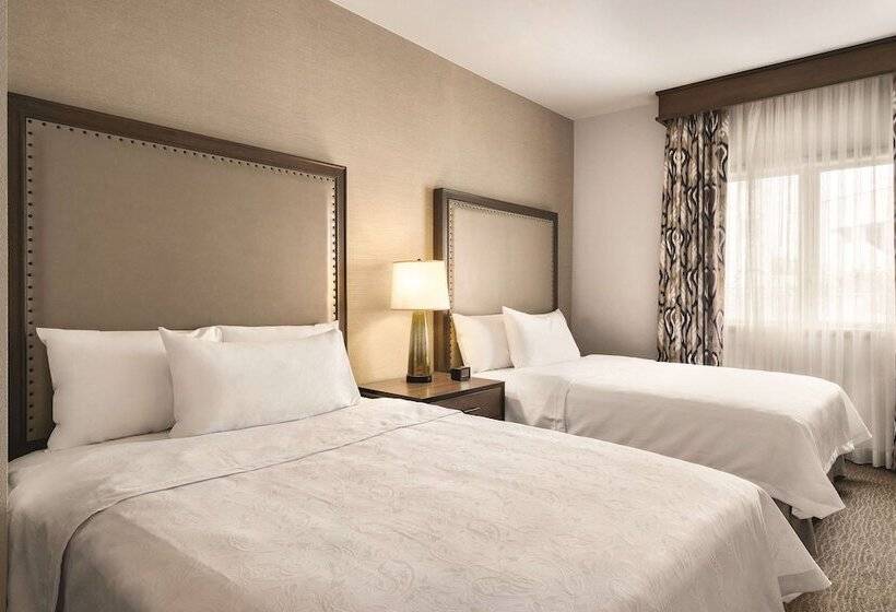套房带泳池景, Homewood Suites By Hilton Tucson/st. Philip S Plaza Univ