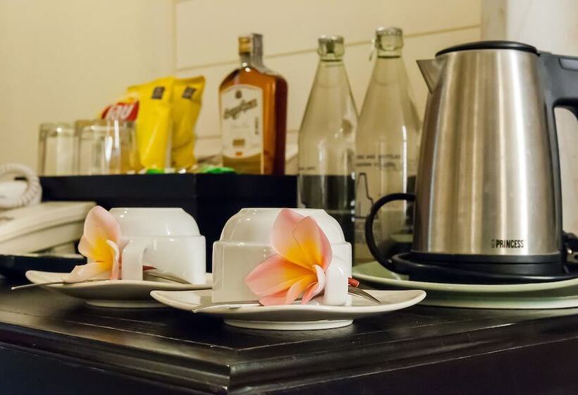 חדר דלוקס, Chiangmai Gate