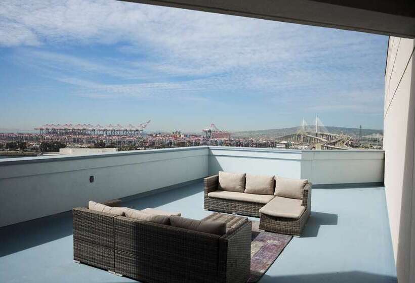 キングサイズベッドのスタンダードルーム, Hilton Long Beach