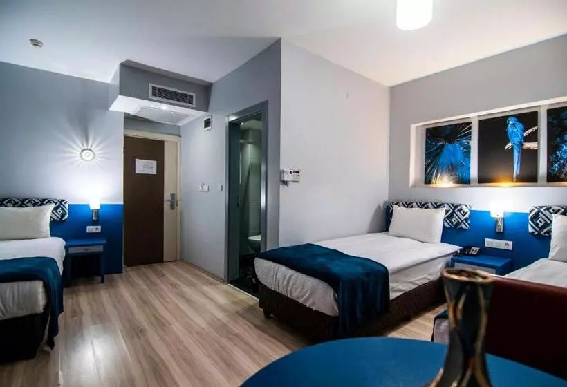 اتاق استاندارد سه نفره, Lapis Inn Hotel & Spa