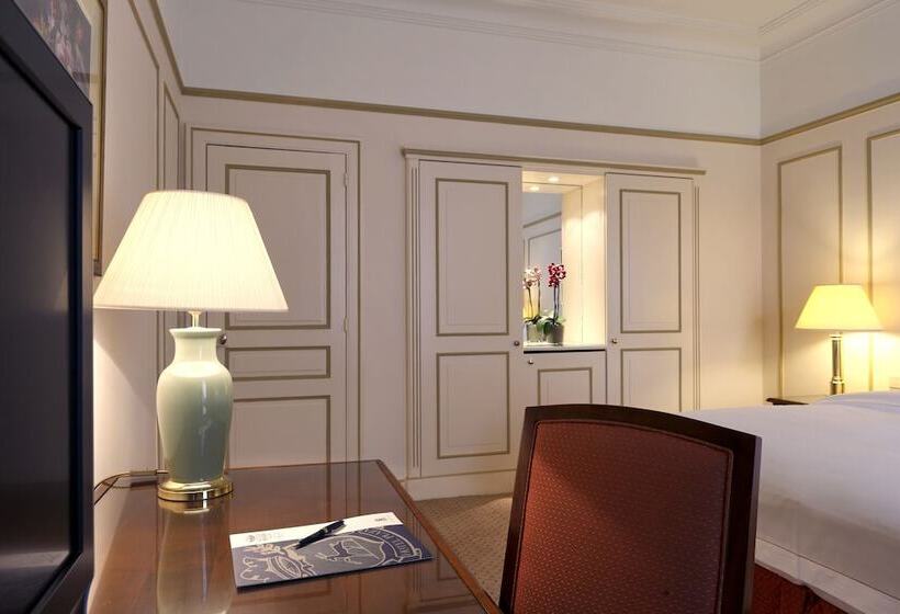 Habitación Clásica, Le Plaza Brussels