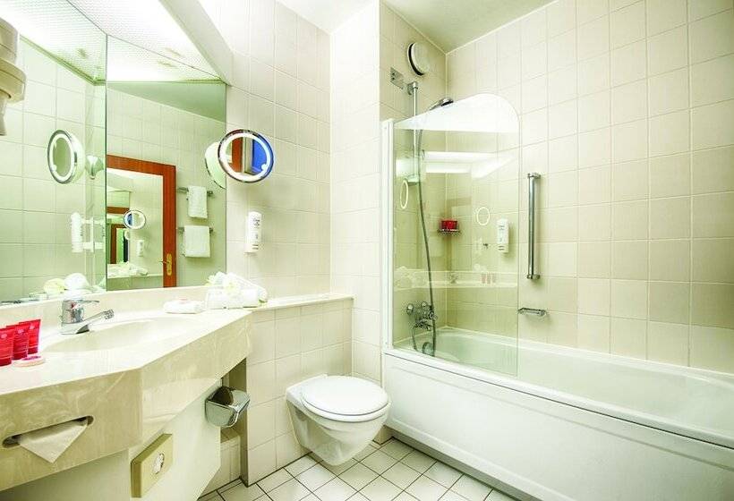 Номер Комфорт, Leonardo Hotel Aachen