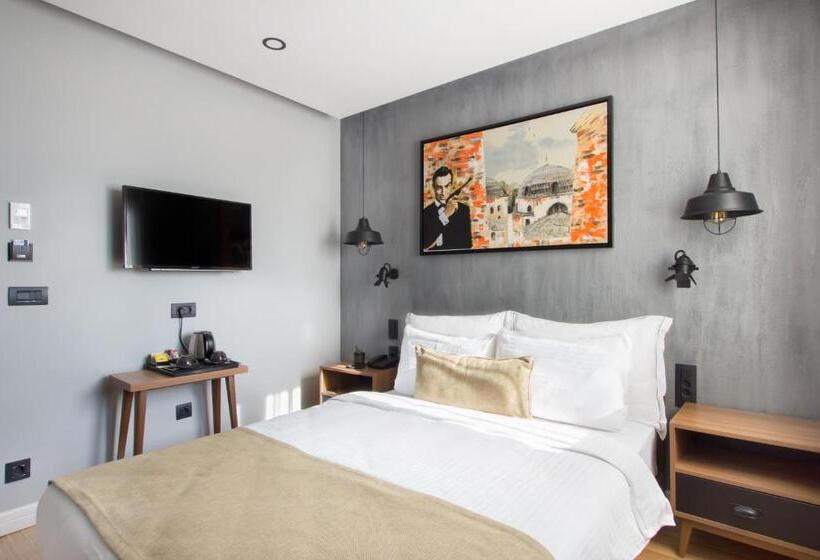 プレミアムルーム, Poem