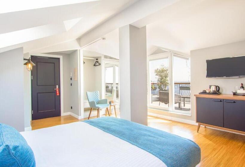 ペントハウスルーム, Poem