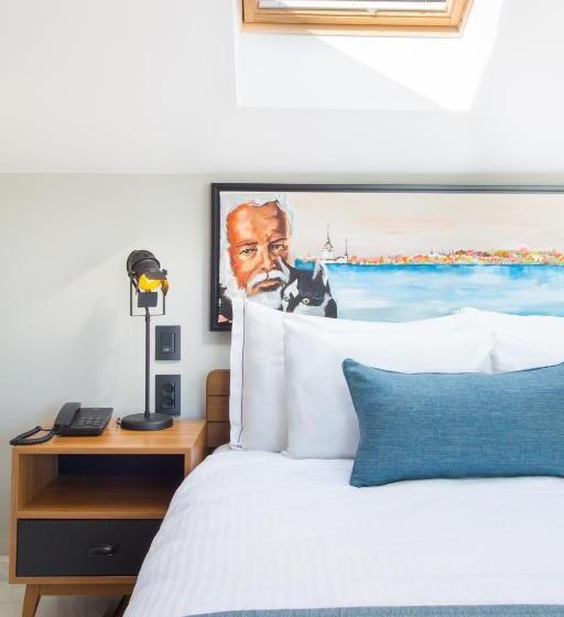 ペントハウスルーム, Poem