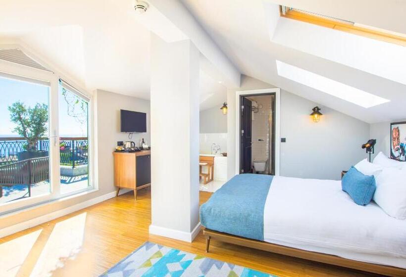 ペントハウスルーム, Poem