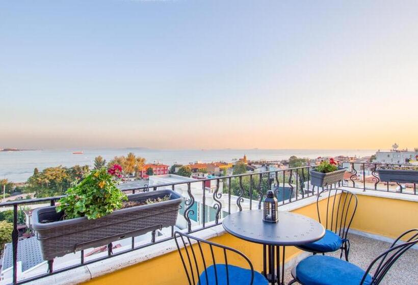 オーシャンビュースタンダードルームバルコニー付き, Poem