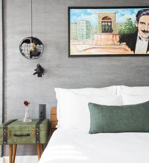 スーペリアールーム, Poem