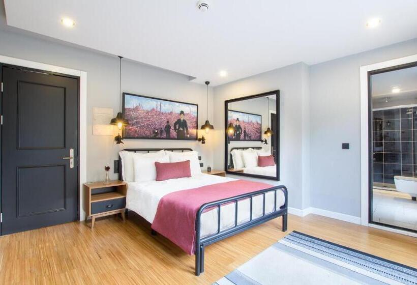 プレミアムルーム, Poem