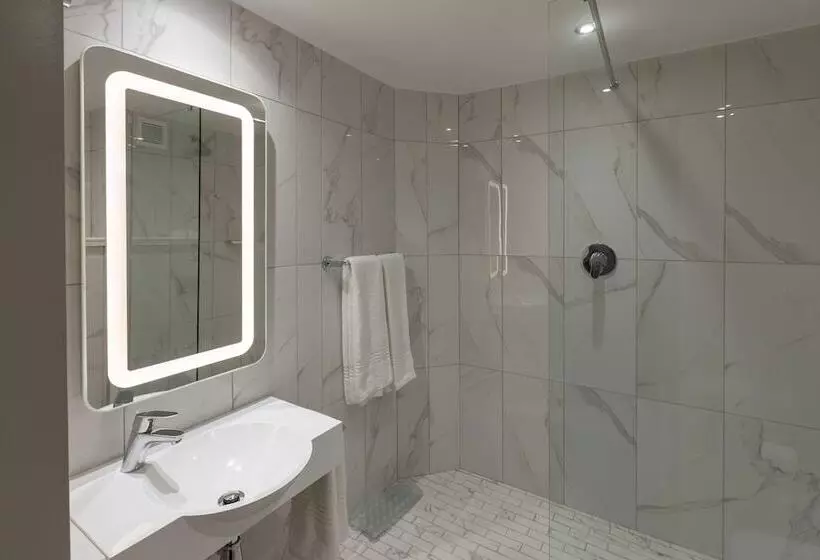 اتاق استاندارد, Stayeasy Mbombela