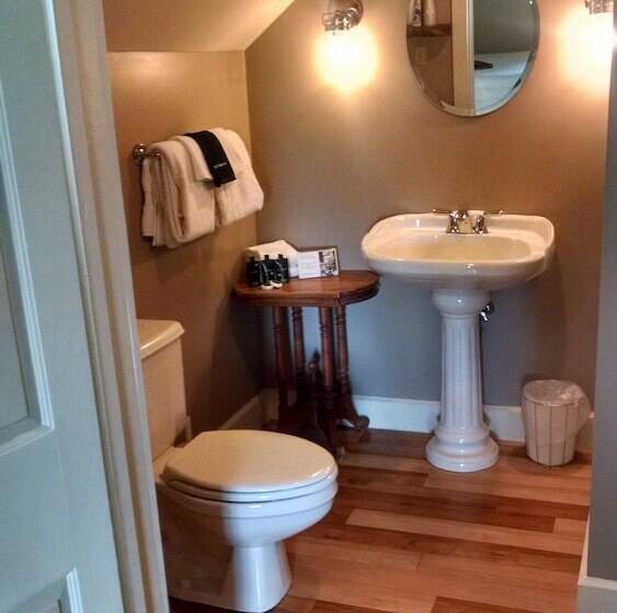 스탠다드 룸, Three Chimneys Inn