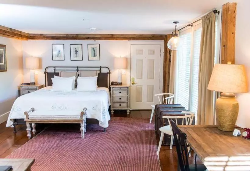 キングサイズベッドのデラックスルーム, Three Chimneys Inn