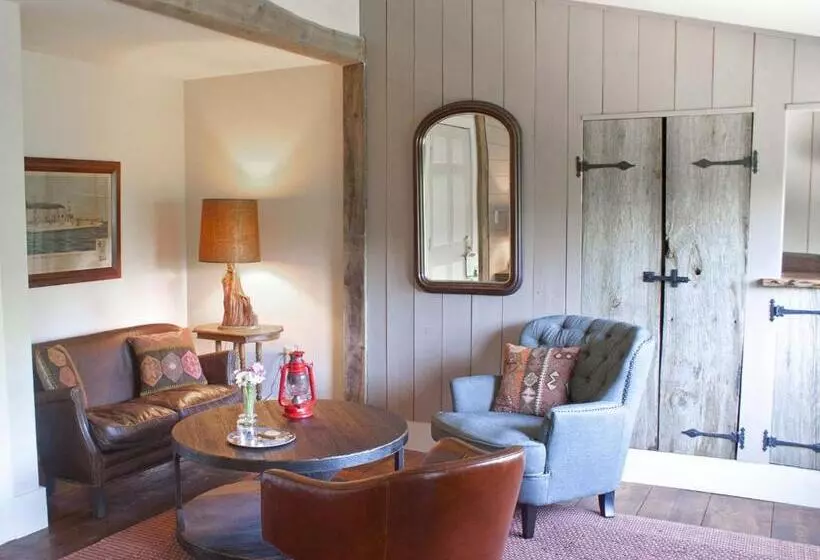 キングサイズベッドのデラックスルーム, Three Chimneys Inn