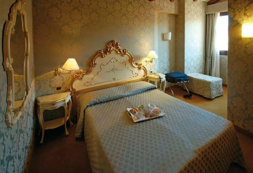 اتاق استاندارد, Torino