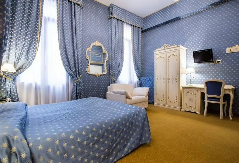 اتاق استاندارد یک نفره, Torino