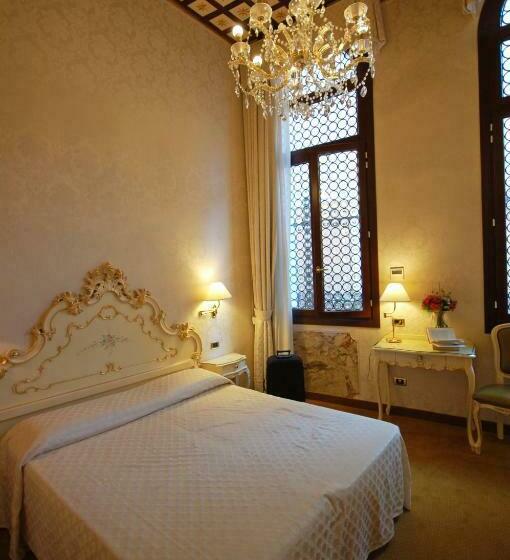 اتاق استاندارد سه نفره, Torino