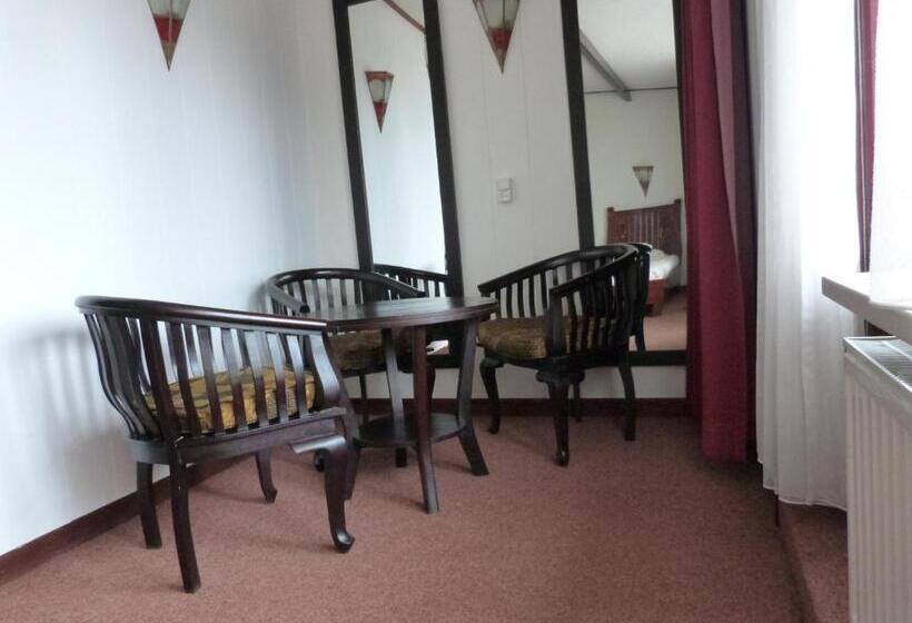 חדר קומפורט, Wienerhof