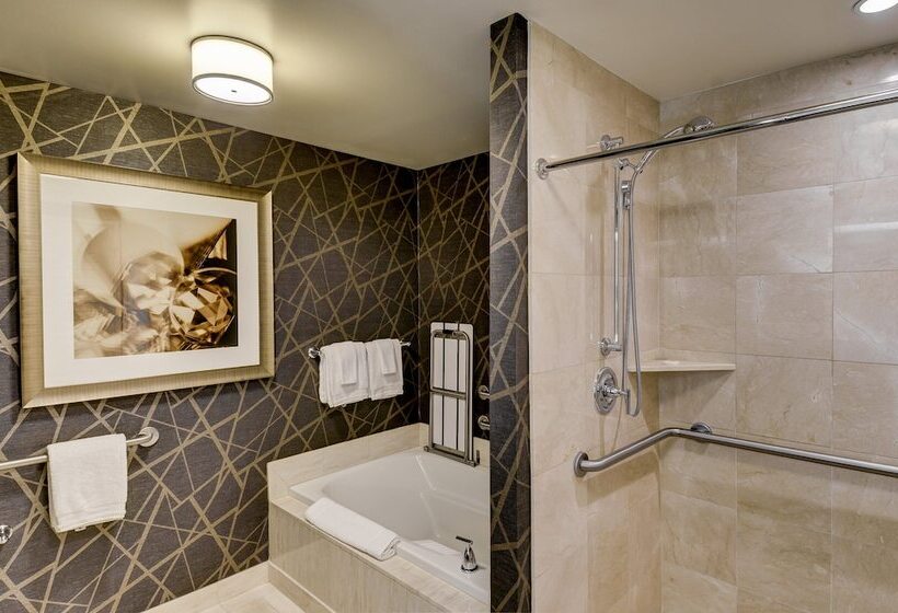 Номер Стандарт, Mandalay Bay Resort And Casino
