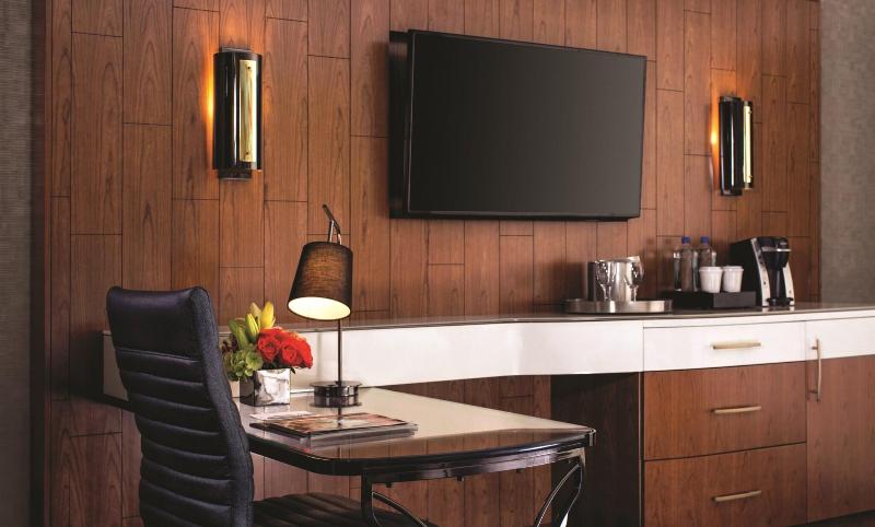 스탠다드 룸 킹사이즈 침대, Mandalay Bay Resort And Casino