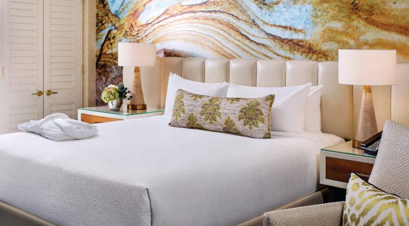 스탠다드 룸 킹사이즈 침대, Mandalay Bay Resort And Casino