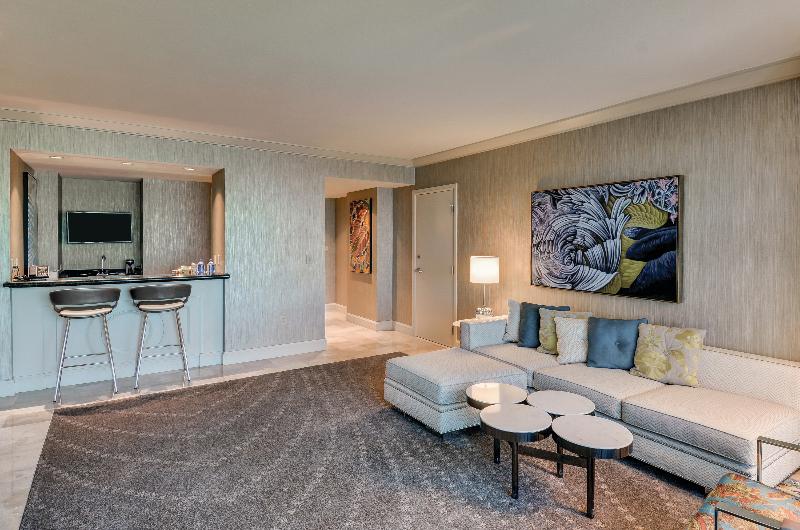 스위트, Mandalay Bay Resort And Casino