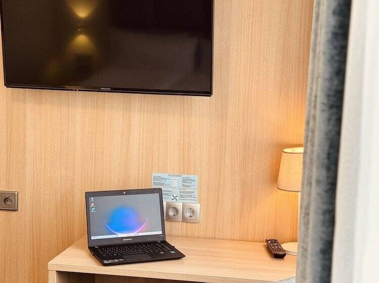 חדר סטנדרט יחיד, Np Hotel Königshof