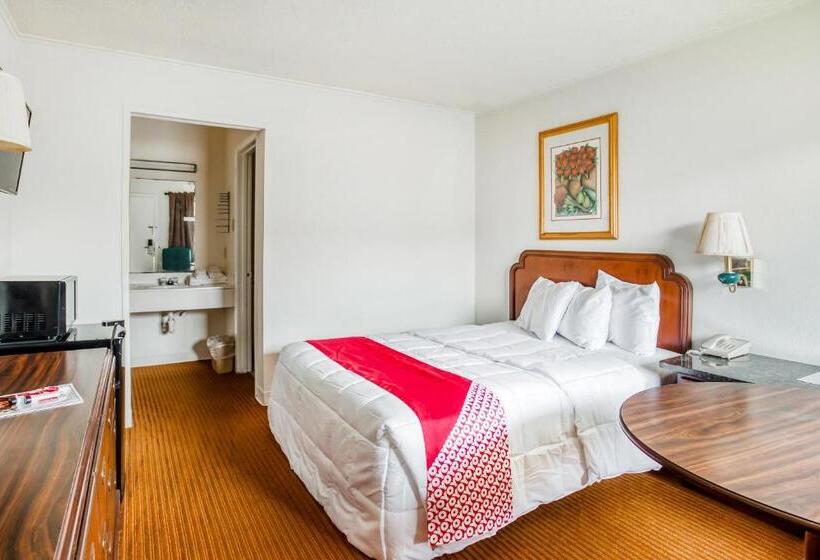 스탠다드 룸 킹사이즈 침대, OYO Hotel San Antonio East