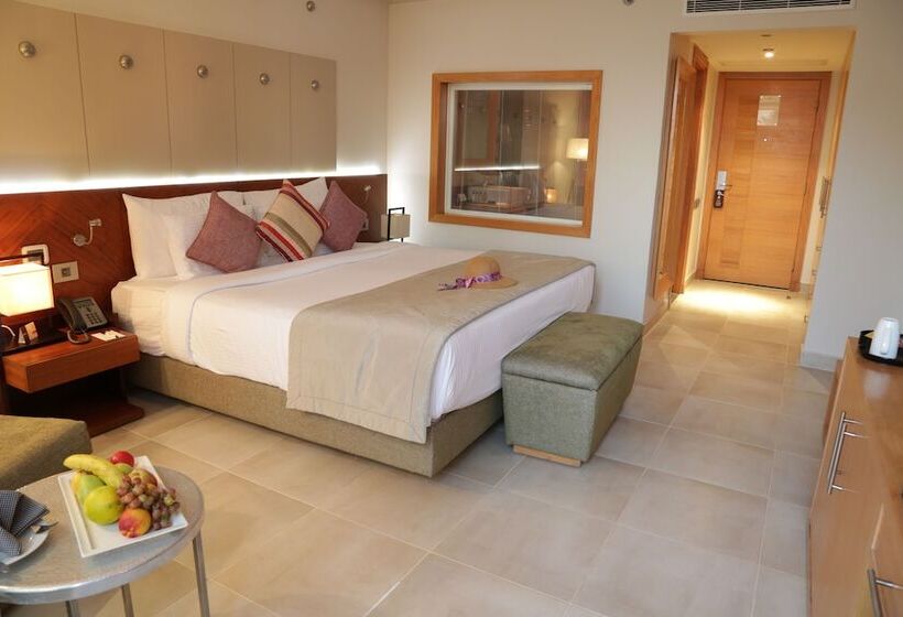 اتاق سوپریور, Coral Sea Imperial Coral Sea Sensatori