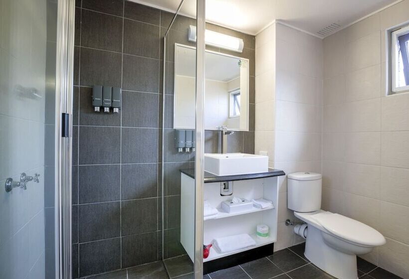 豪华房间, Zebra Motel